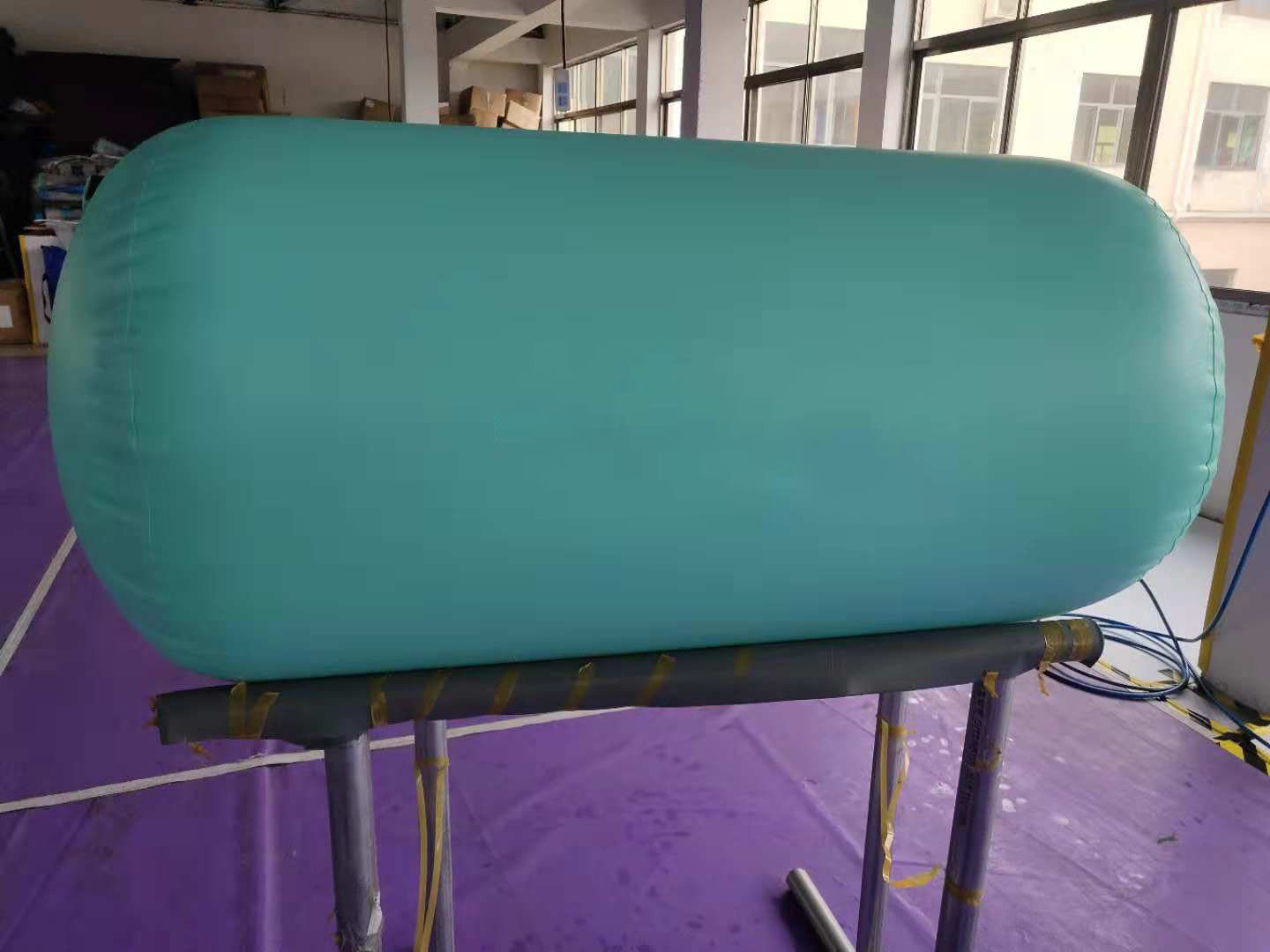 IMG2.jpg